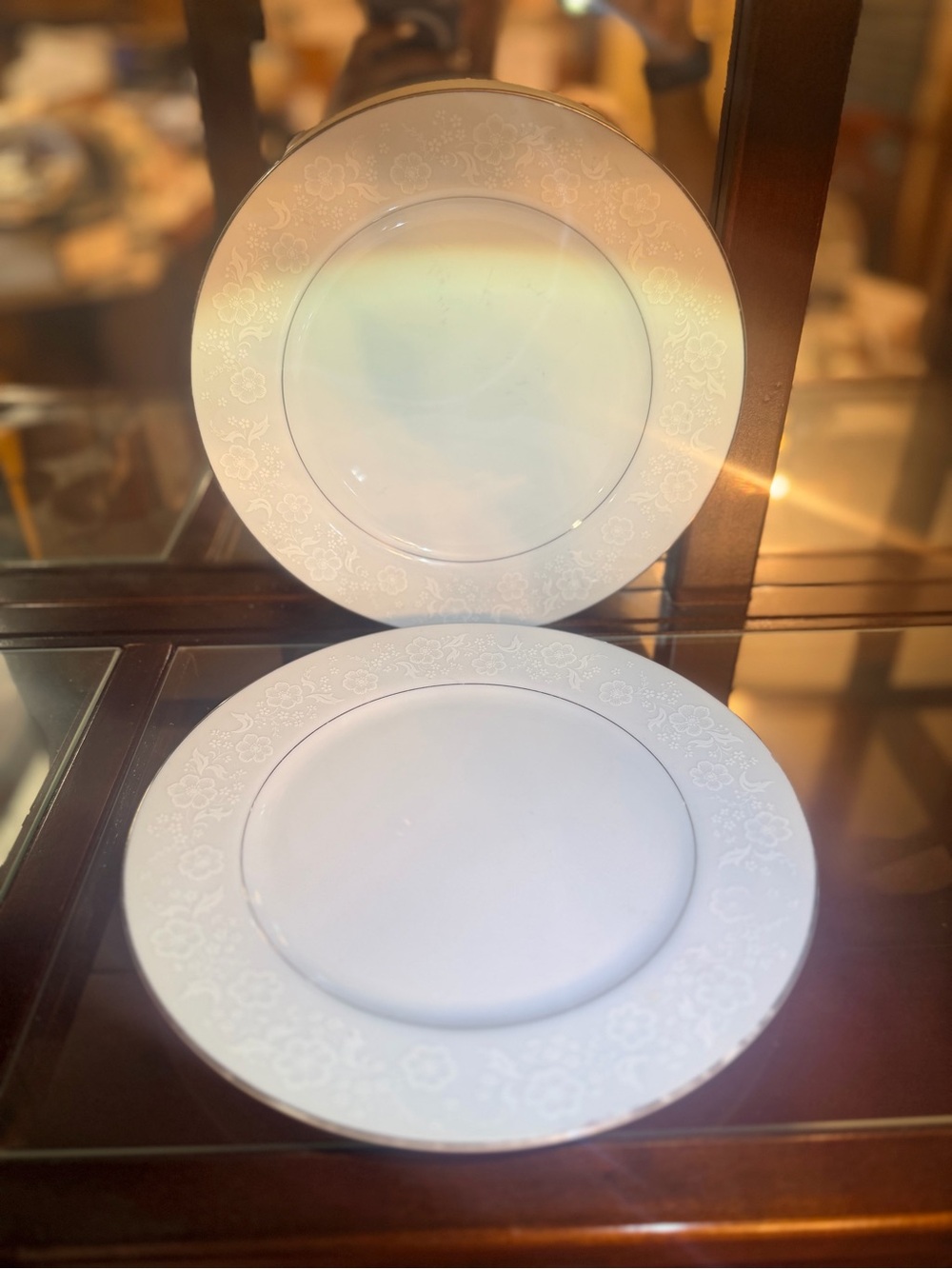 Classic White Floral-Rim Dinner Plates - Set of 2